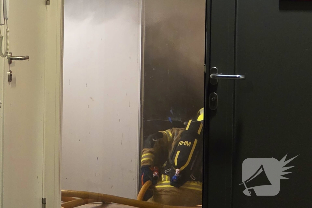 Flinke rookontwikkeling bij brand in concertzaal