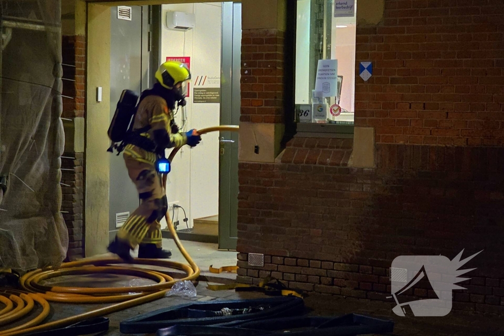 Flinke rookontwikkeling bij brand in concertzaal