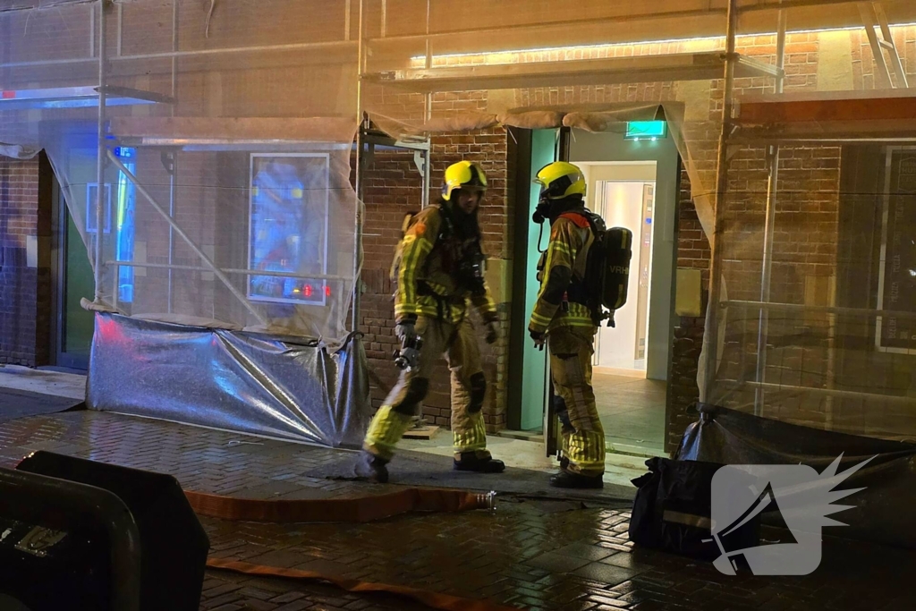 Flinke rookontwikkeling bij brand in concertzaal