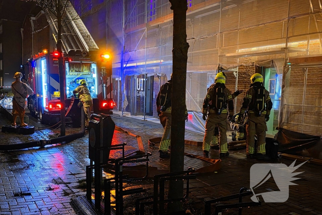 Flinke rookontwikkeling bij brand in concertzaal