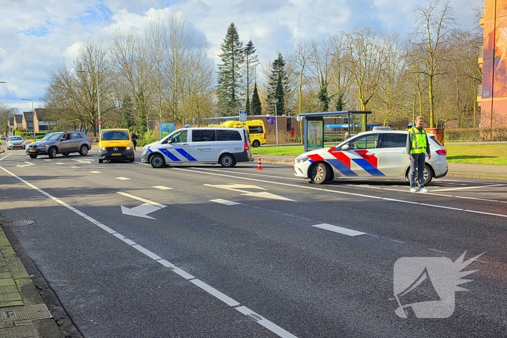 Ongeval tussen pakketbezorger en voetganger