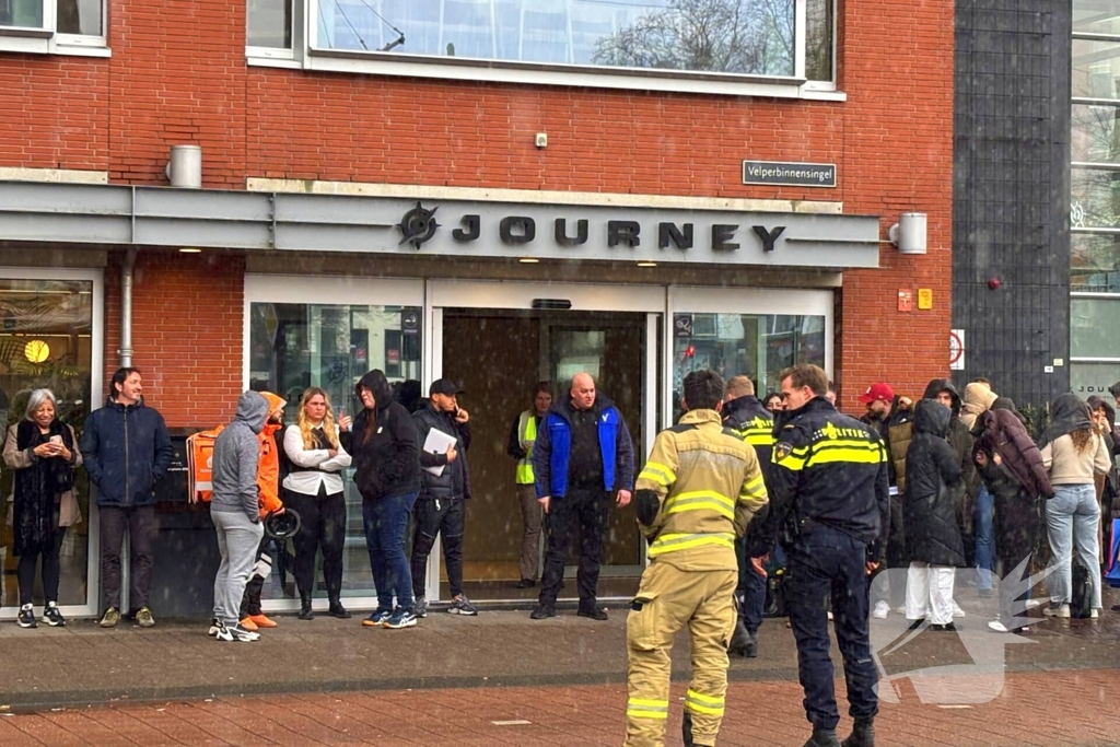 Mogelijke gaslucht doet kantoor ontruimen