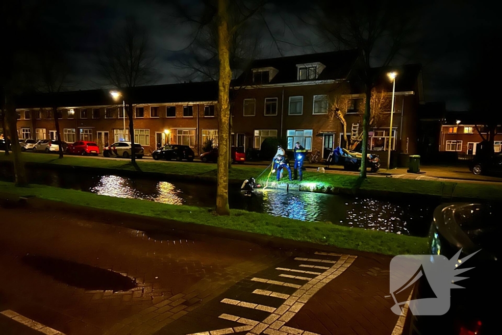Duikers ingezet voor oplichting