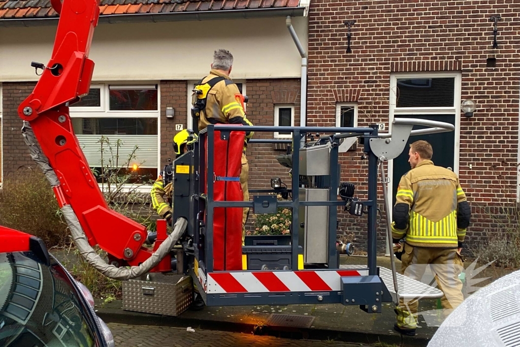 Schoorsteen gecontroleerd na brandmelding