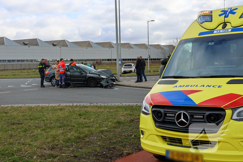 Persoon naar ziekenhuis na ongeluk