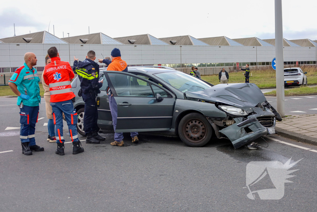 Persoon naar ziekenhuis na ongeluk