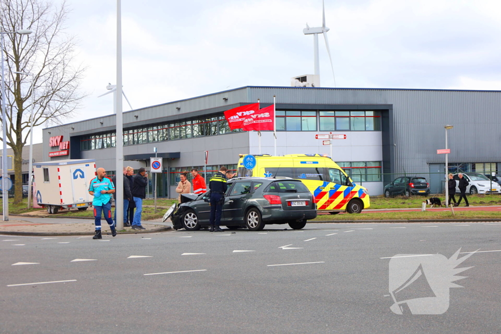 Persoon naar ziekenhuis na ongeluk