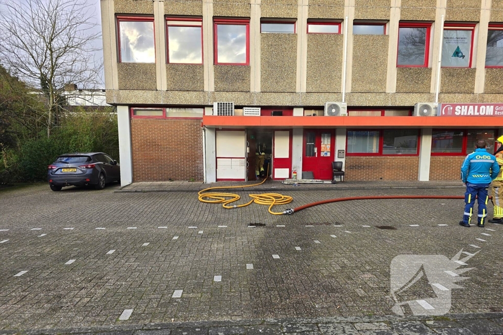 Brand in restaurant zorgt voor grote inzet van brandweer