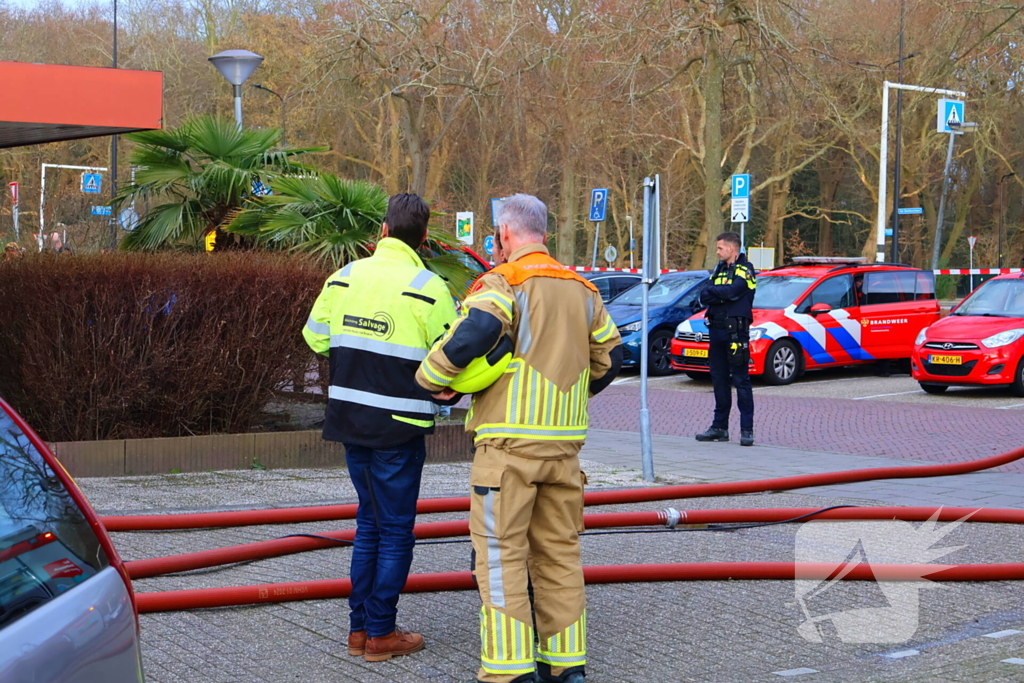 Brand in restaurant zorgt voor grote inzet van brandweer