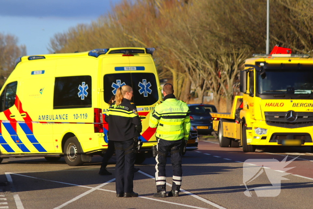 Gewonden en veel schade na ongeval