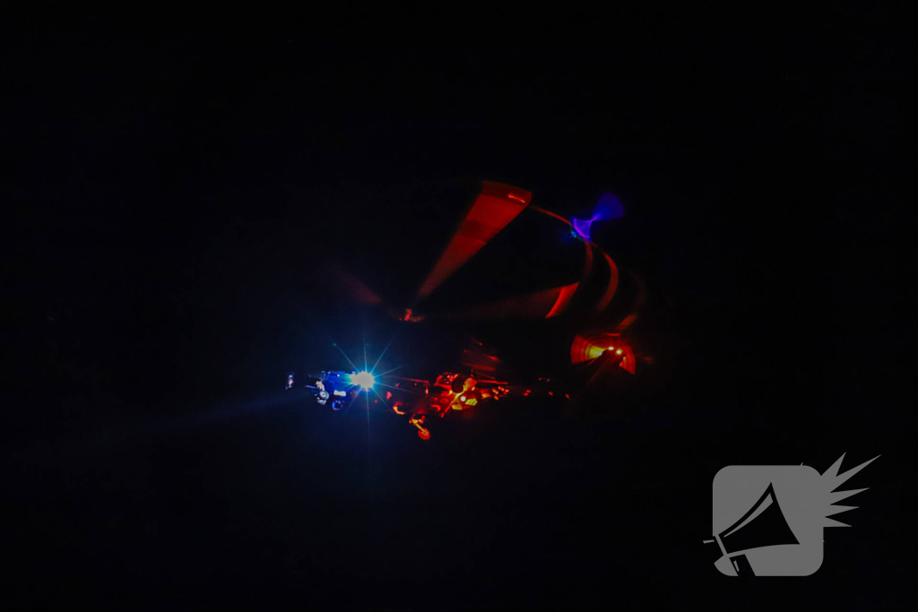 Politiehelikopter landt bij politiebureau voor inzet bij vermissing