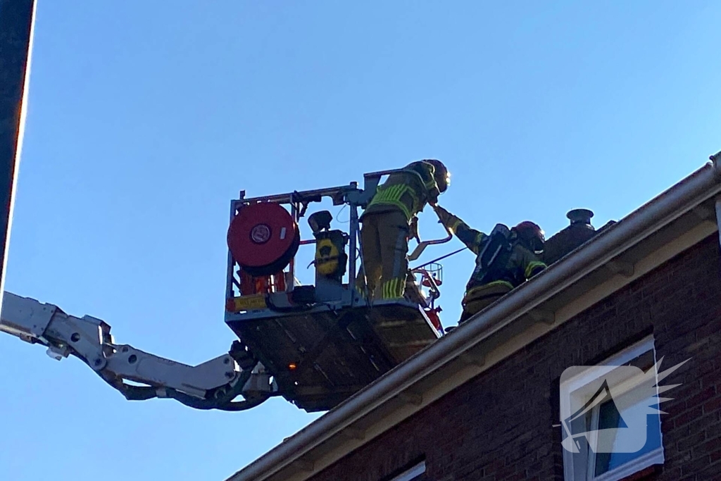 Brand in woning zorgt voor rookontwikkeling