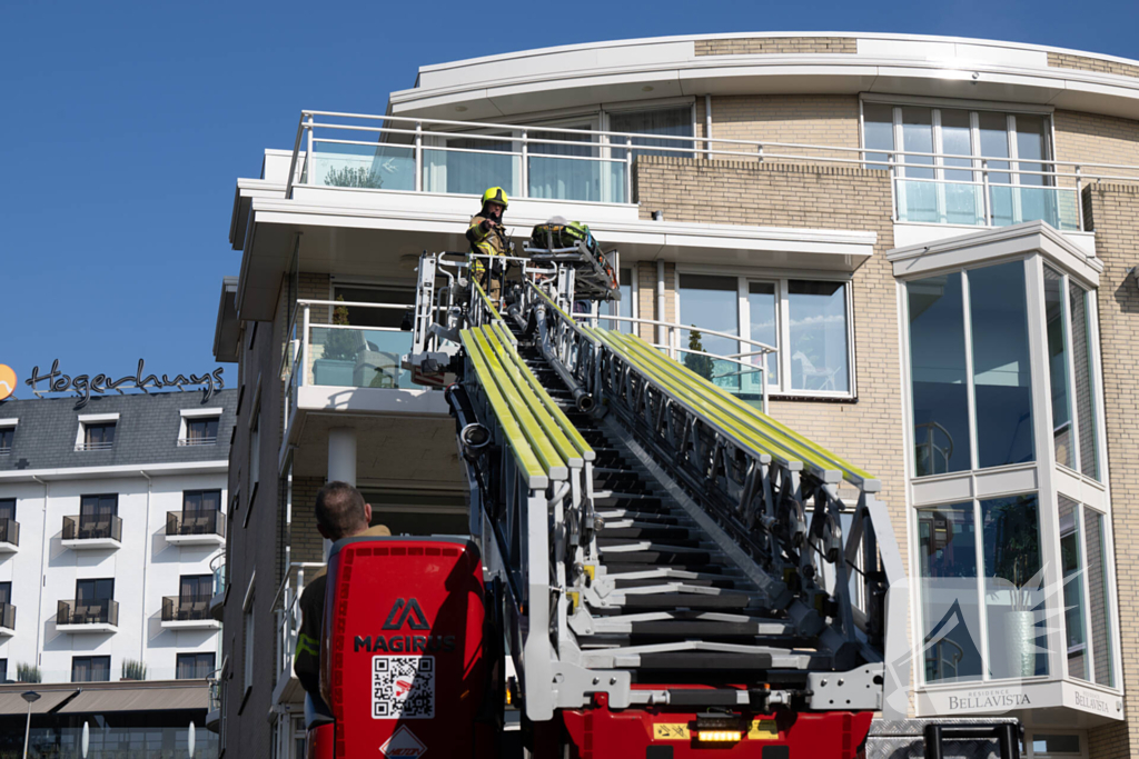 Persoon gewond na val in appartement