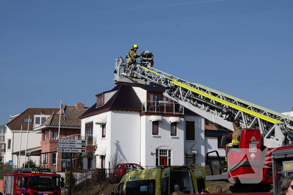 Persoon gewond na val in appartement