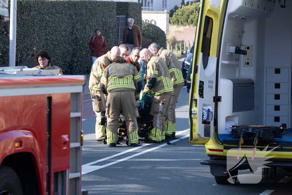 Persoon gewond na val in appartement