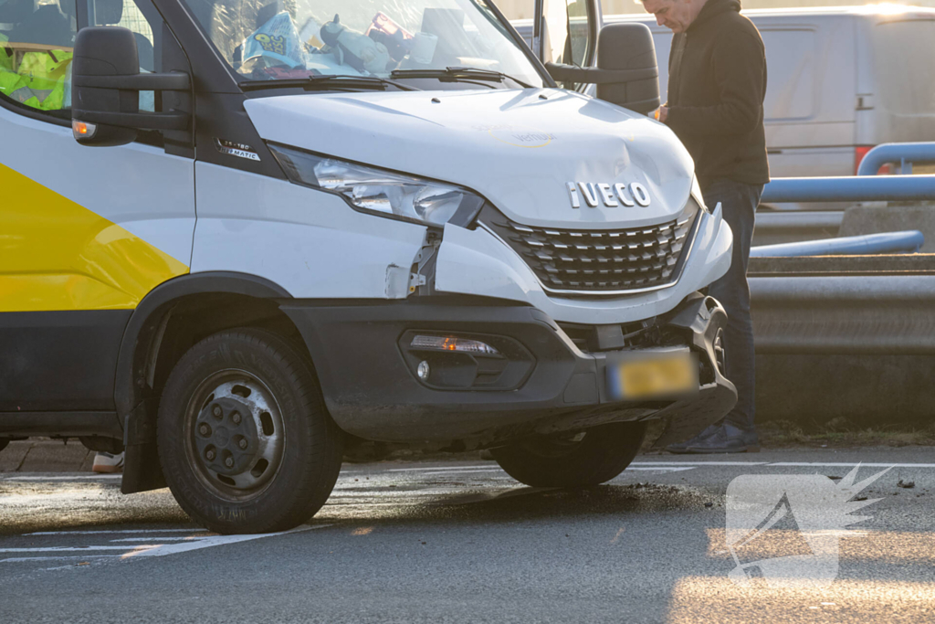 Meerdere voertuigen betrokken bij ongeluk