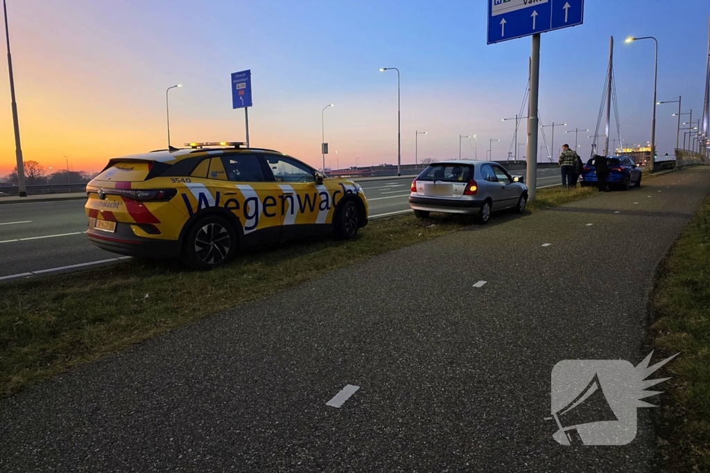 Kop-staartbotsing door overstekende voetganger