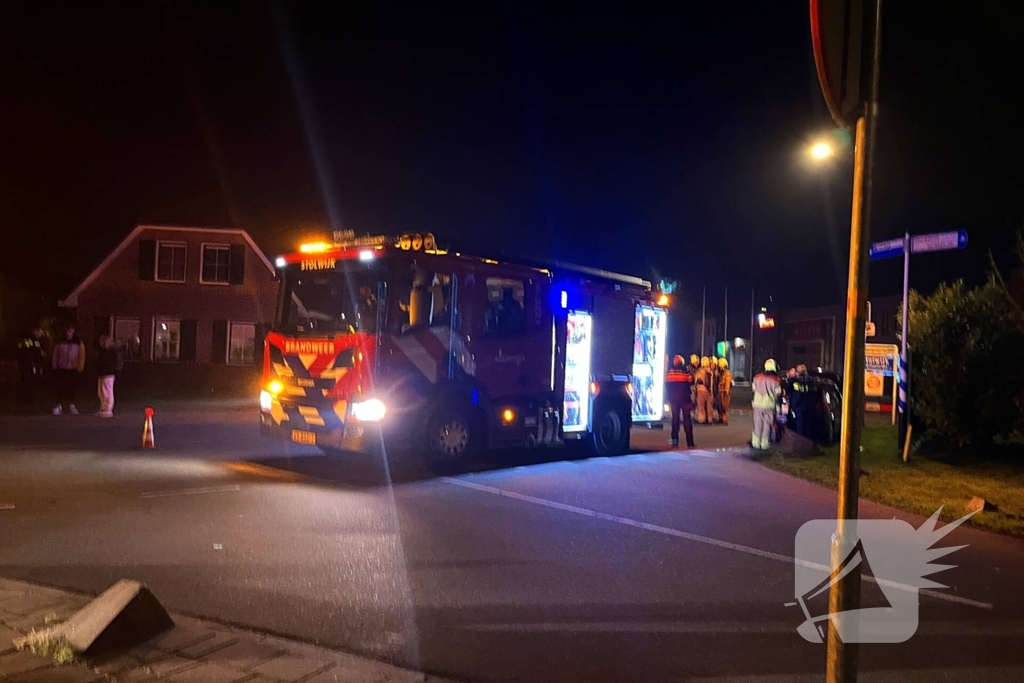 Automobilist richt flinke schade aan