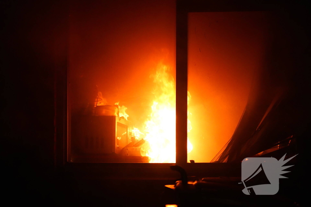 Bewoners opgevangen na keukenbrand