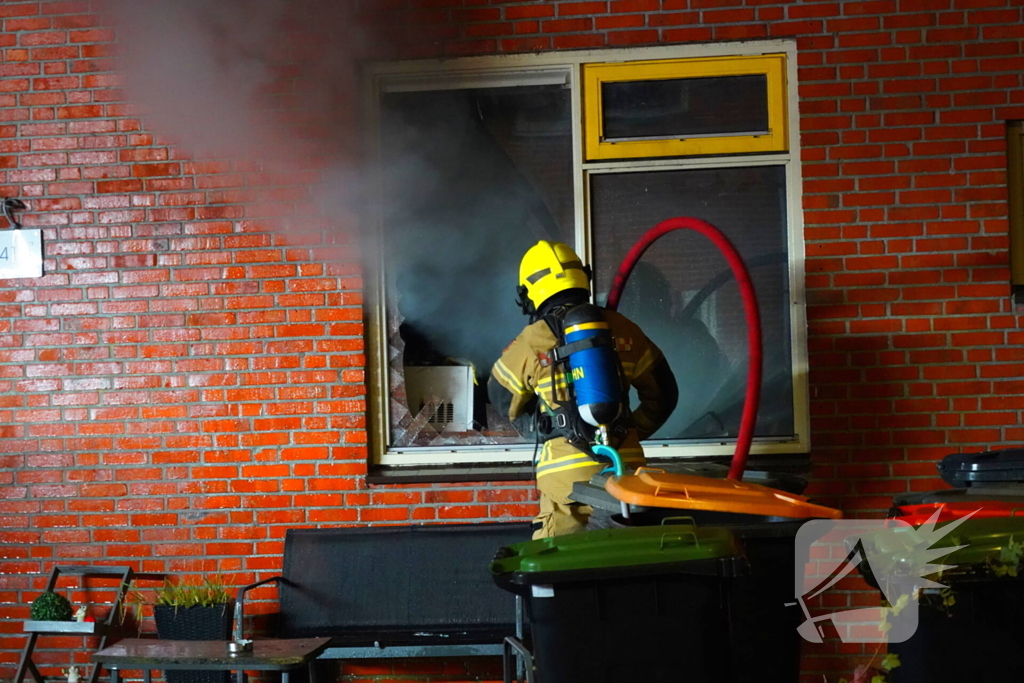 Bewoners opgevangen na keukenbrand