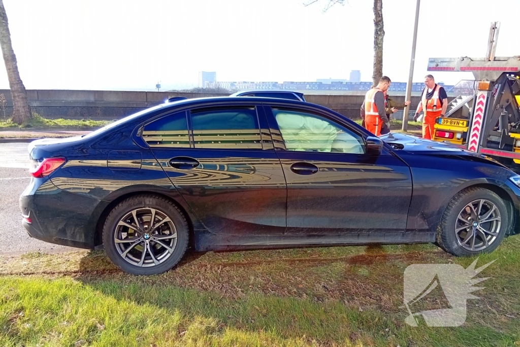 Flinke schade na botsing tijdens keer actie