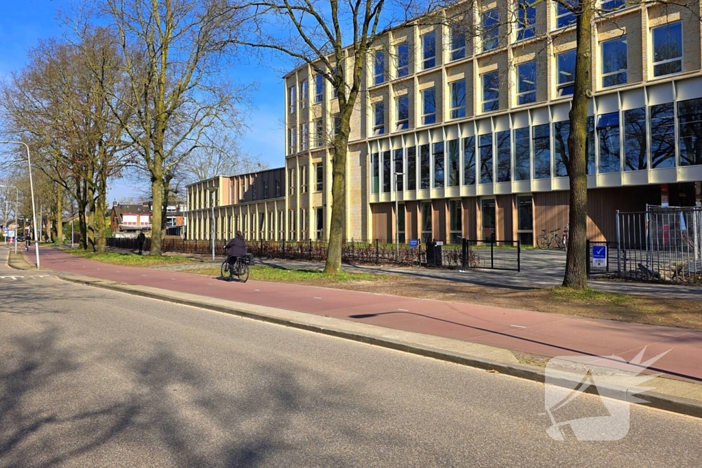 Scooter rijdt door na botsing