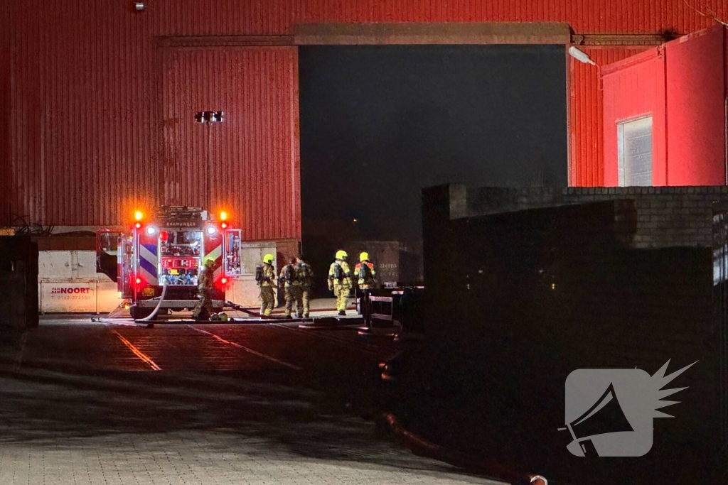 Flinke rookontwikkeling door brand bij afvalverwerkingsbedrijf