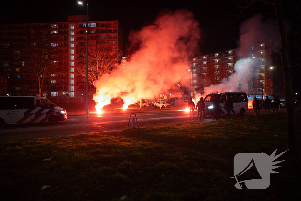 Feyenoord supporters verdreven door mobiele eenheid