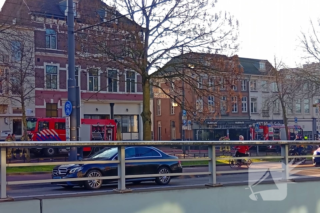 Zeer grote brand, meerdere panden en woningen getroffen