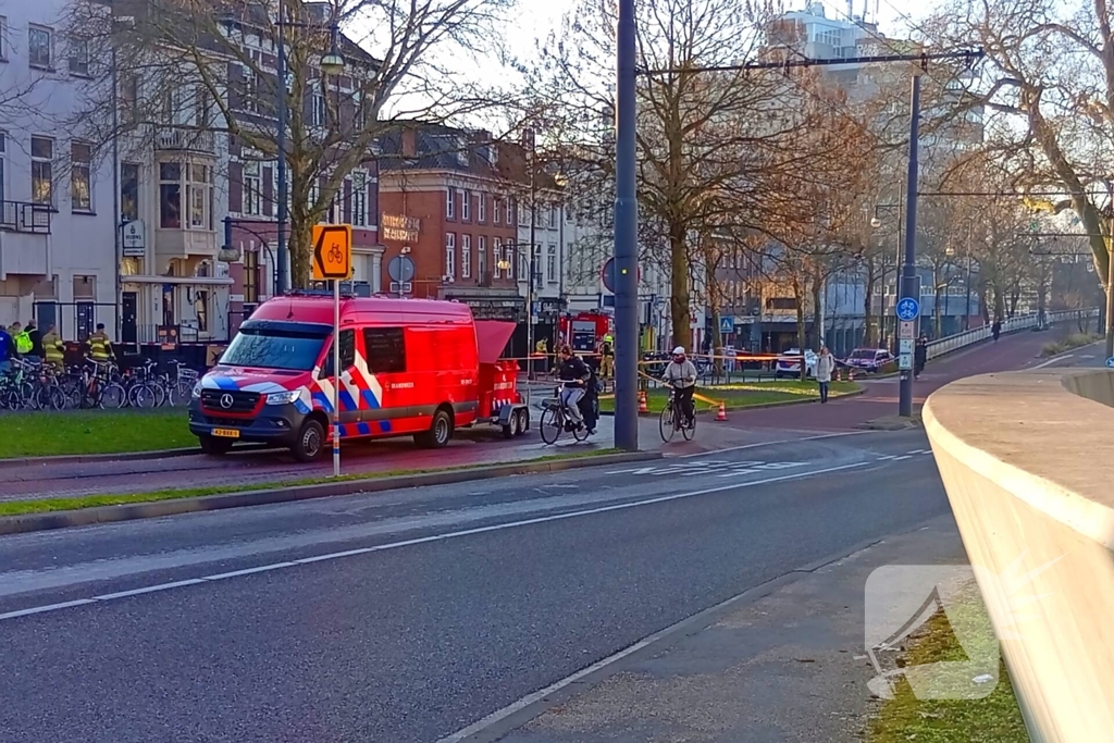 Zeer grote brand, meerdere panden en woningen getroffen