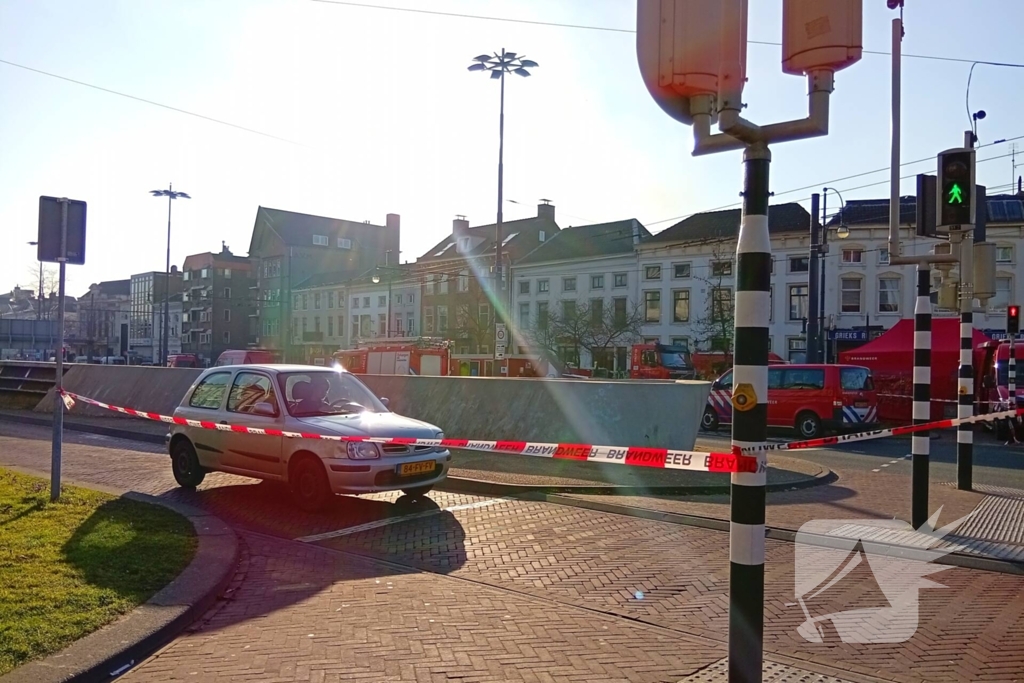 Zeer grote brand, meerdere panden en woningen getroffen