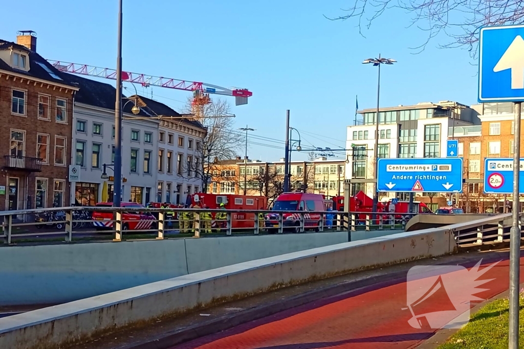 Zeer grote brand, meerdere panden en woningen getroffen