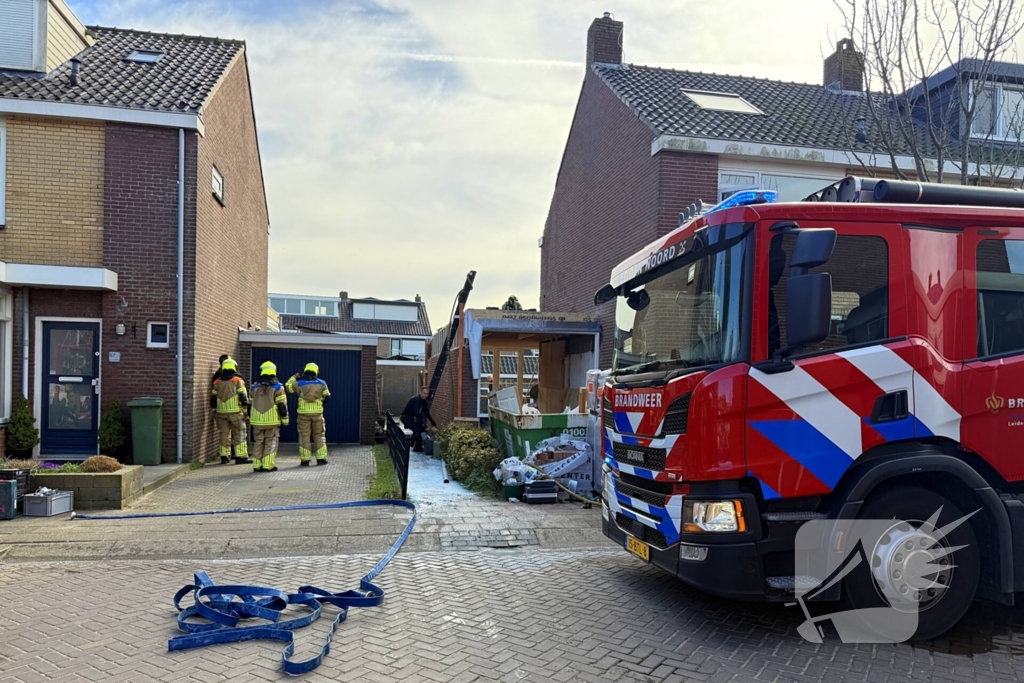 Brandweer ingezet voor brand in spouwmuur
