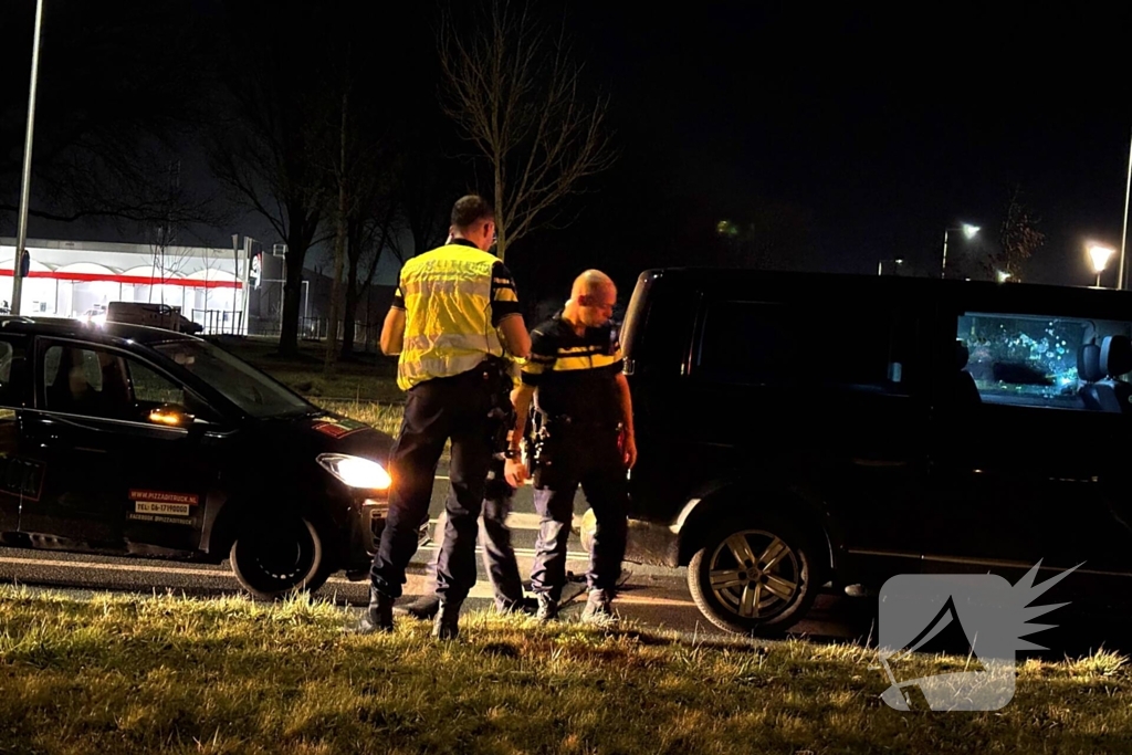 Kop-staart aanrijding voor verkeerlichten