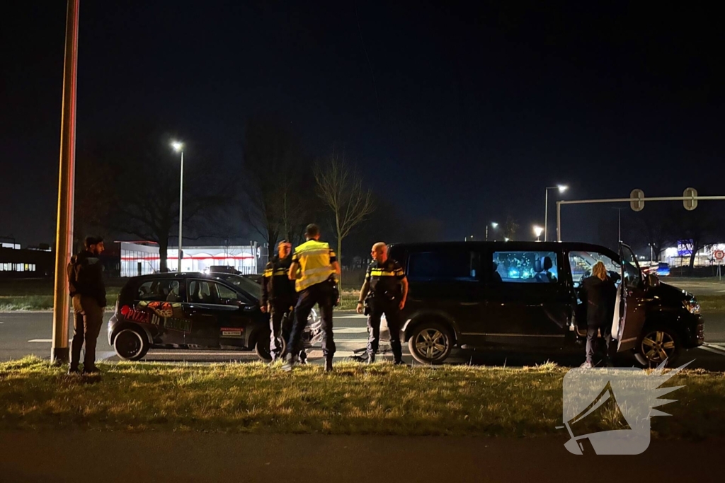 Kop-staart aanrijding voor verkeerlichten