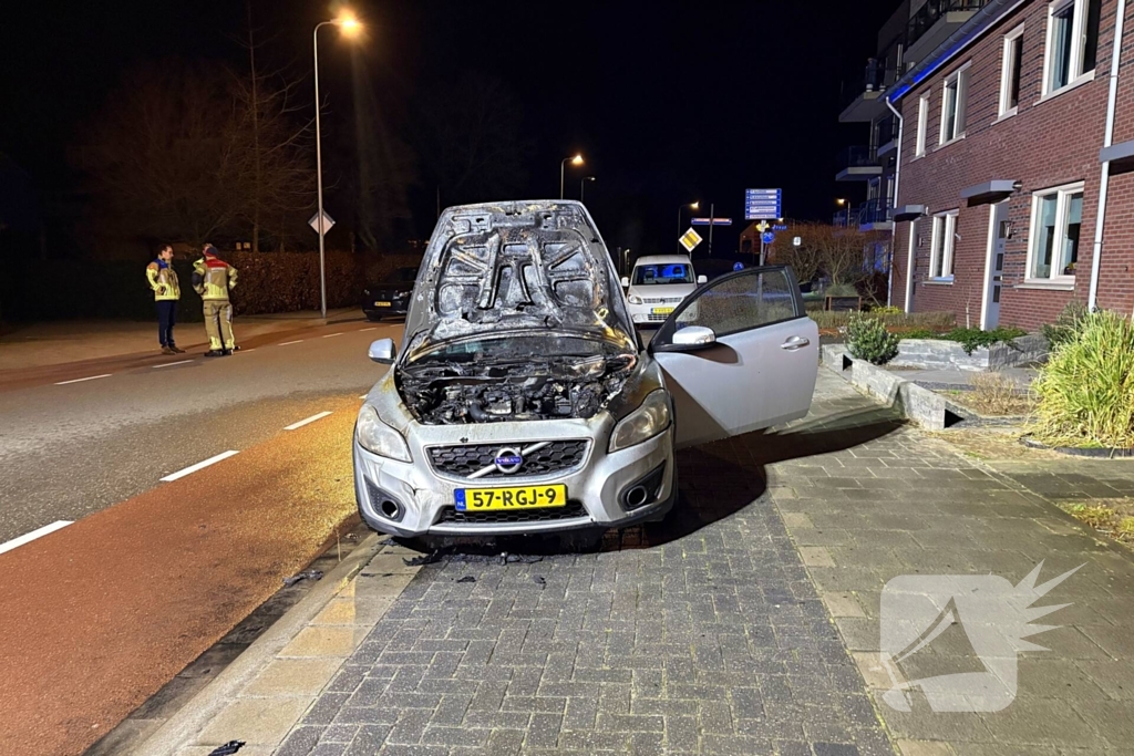 Brand in motorcompartiment tijdens rit