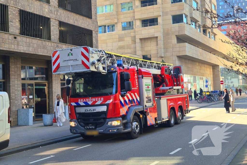 Brandweer ingezet voor persoon op balkon