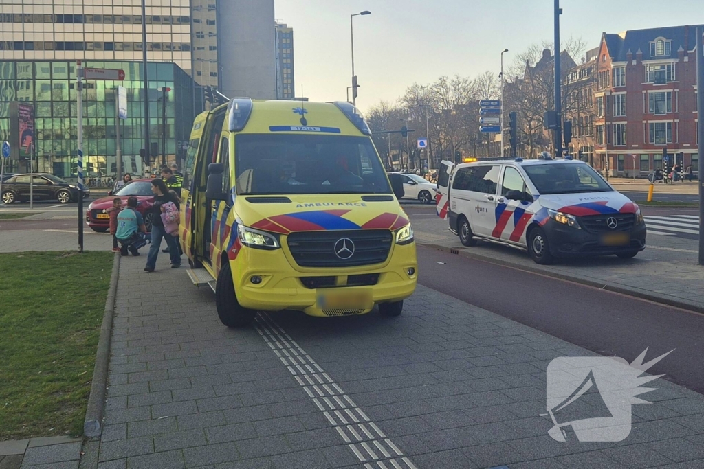 Aanrijding tussen scooter en auto