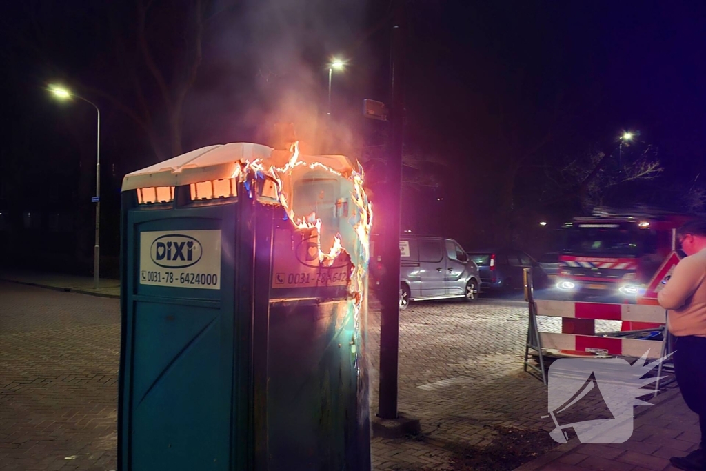 Brand in dixi zorgt voor schade