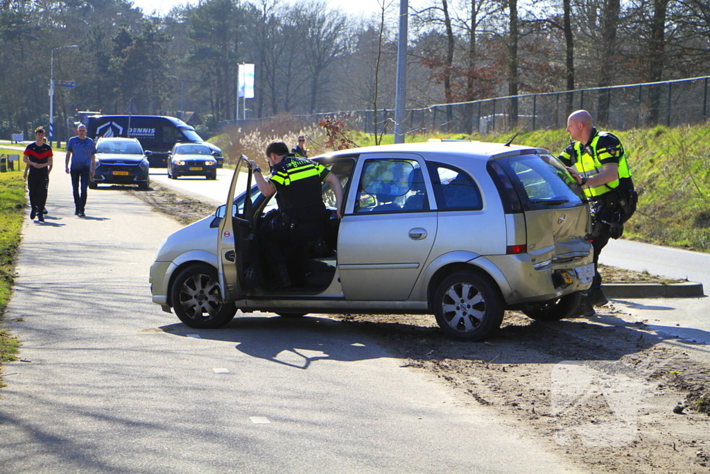 Kinderen betrokken bij botsing bij wegversmalling