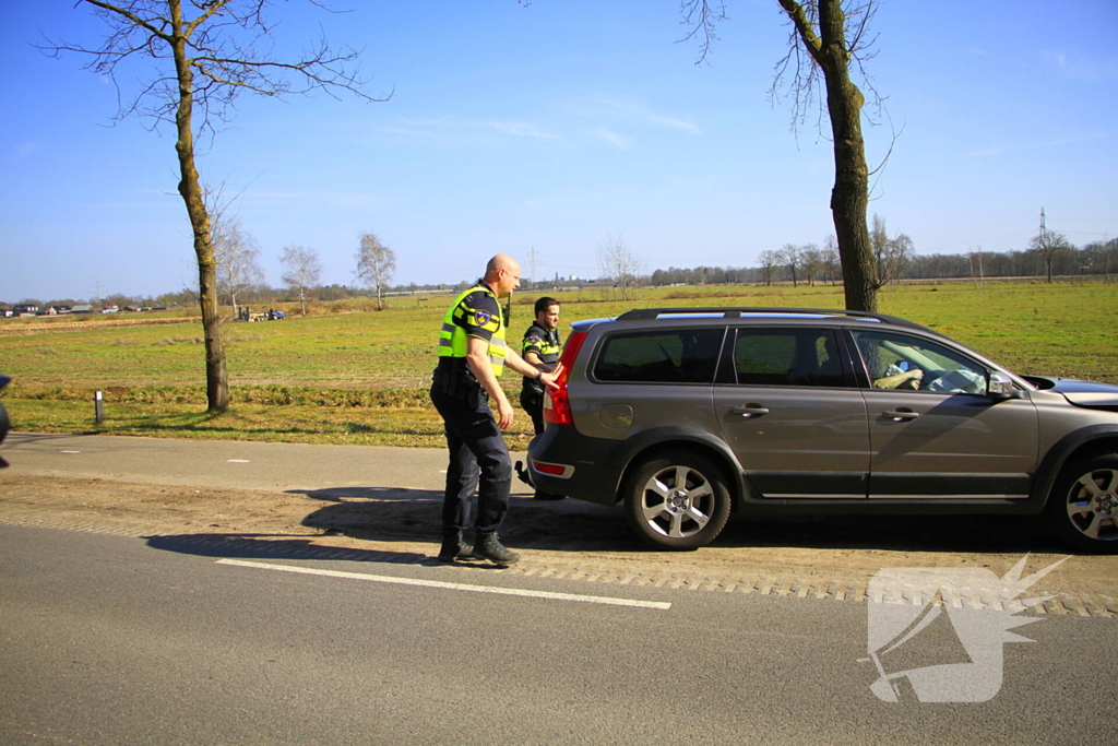 Kinderen betrokken bij botsing bij wegversmalling