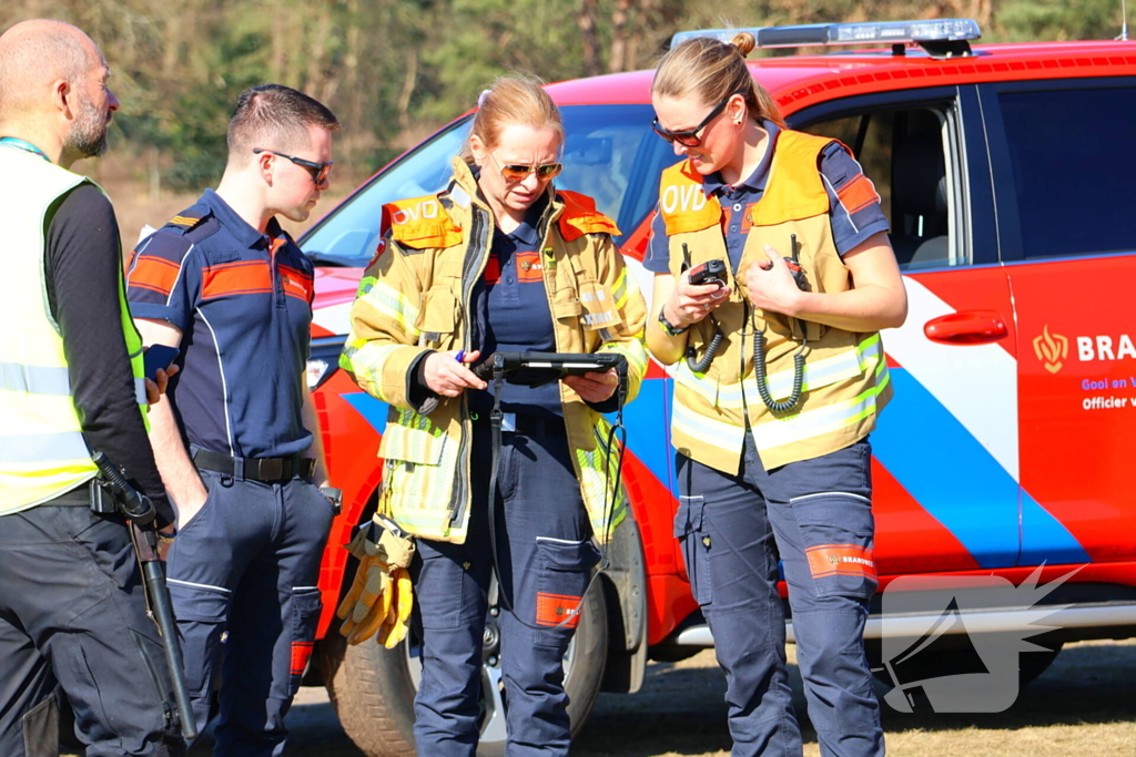 Brandweer oefent grote natuurbrand