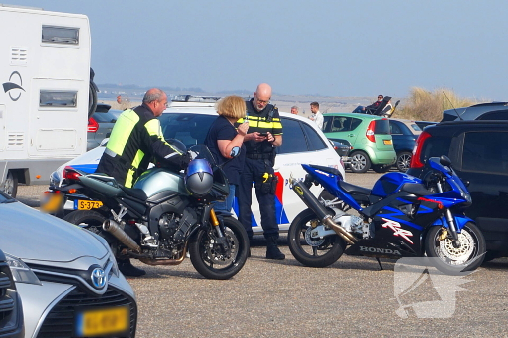 Moterrijder en voetganger met elkaar in botsing