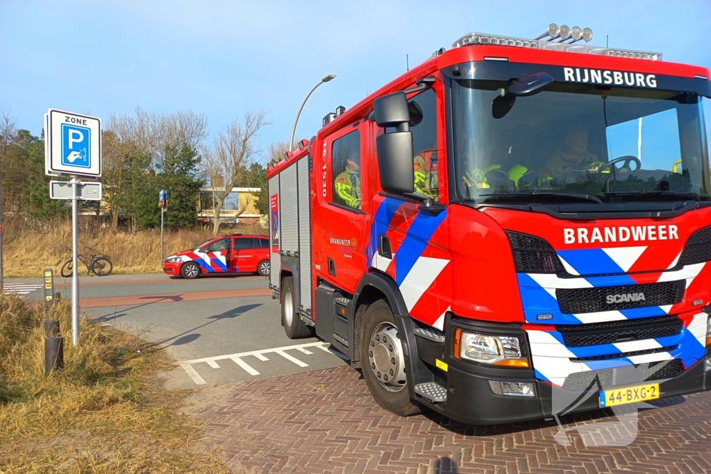 Brandweer zet veel materieel in voor duinbrand