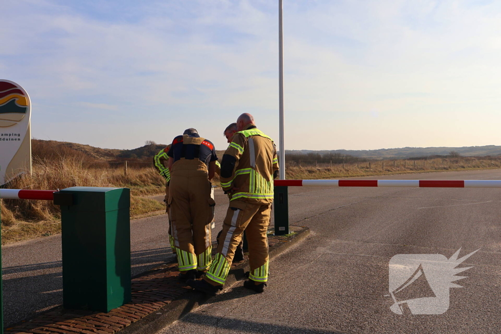 Brandweer zet veel materieel in voor duinbrand