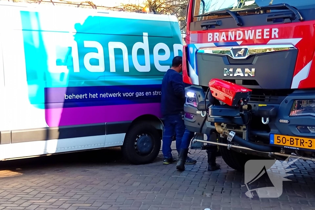 Brandweer onderzoekt situatie na gaslek