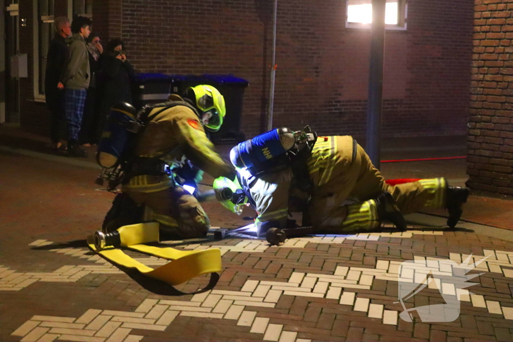 Brand in woning leidt tot gewonden