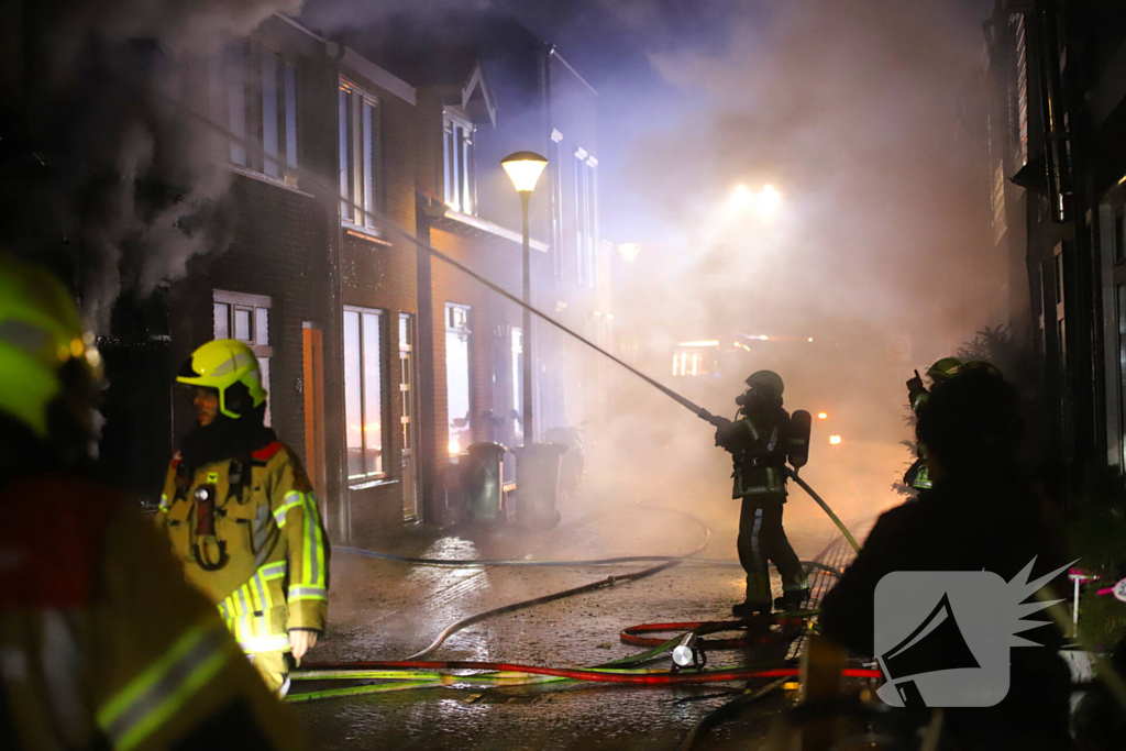 Brand in woning leidt tot gewonden