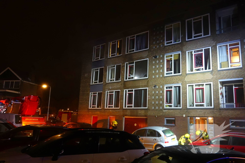 Woning onbewoonbaar door brand