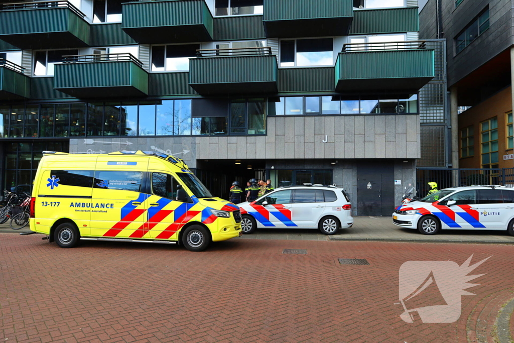 Grote inzet gespecialiseerde eenheden bij opvanglocatie